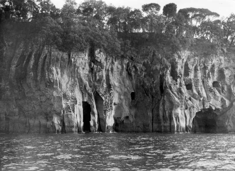 Grotte tufacee